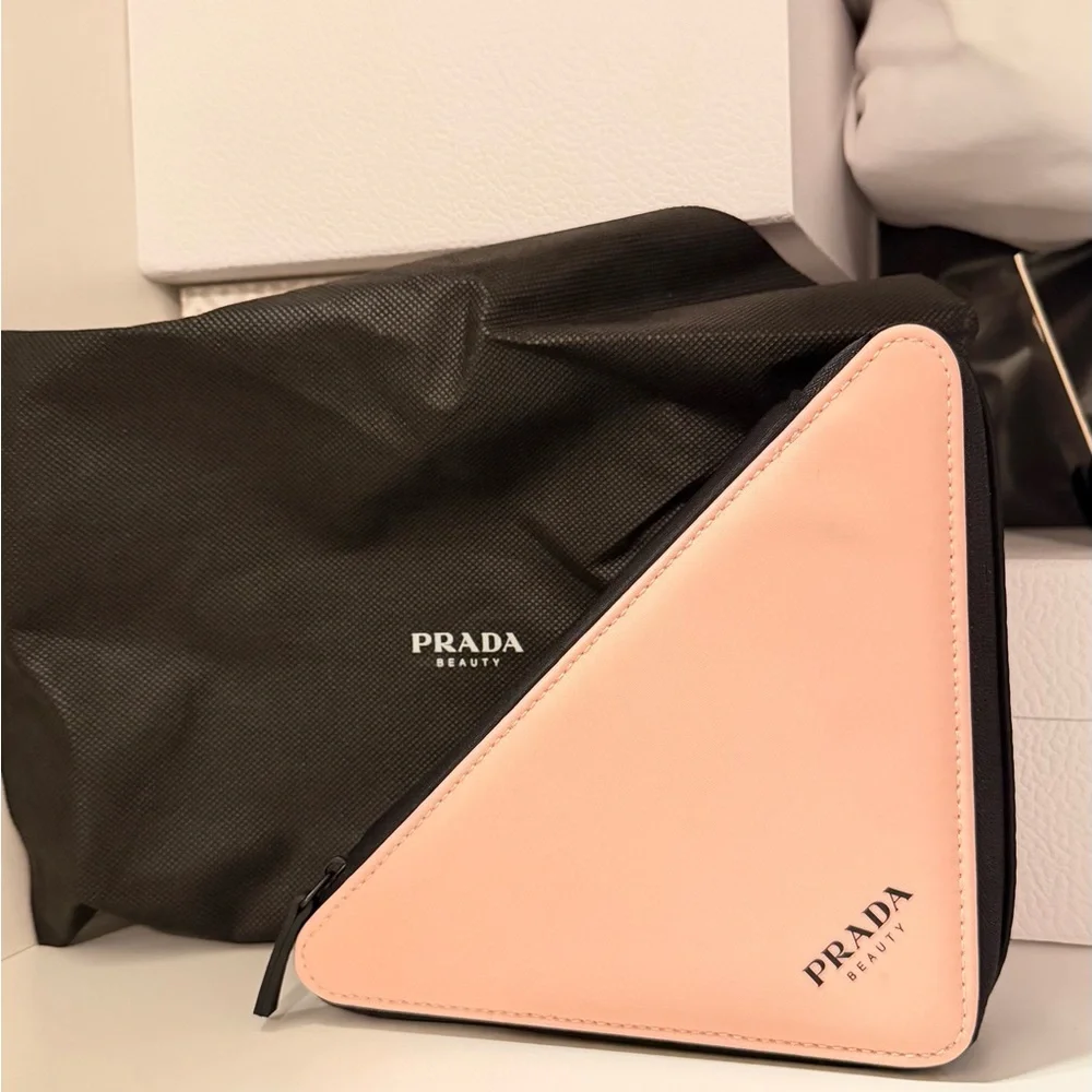 Prada Beauty Pink Triangle Cosmetic Case with Black Trim - Picture 1 of 4
